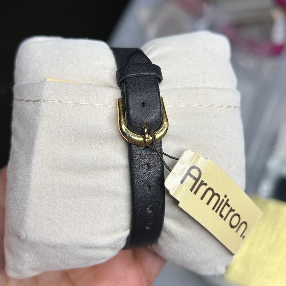 Armitron Genuine Leather Women’s Watch - Picture 7 of 12